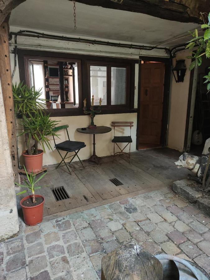 Studio Apartment Rouen Exterior foto
